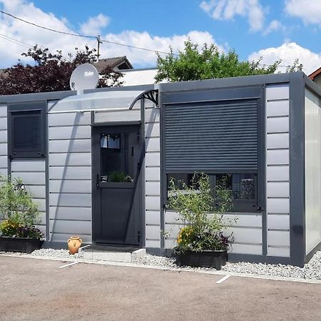 Gemuetliches Tiny Home Mit 30M2 Inklusive Kochmoeglichkeit Lenzing Bagian luar foto